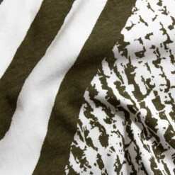 Comme Des Garçons BLACK Abstract Print T-Shirt In White -Hervia Shop hervia.com 1f t003 w20 unisex t shirt white 160518187922257.5