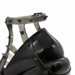 Jean Paul Gaultier X Melissa: The Pump Punk Love Heels In Black -Hervia Shop hervia.com 23 12 f cs003 x034 00 melissa pump punk love col. 00 black 168603863133933 AP707 5