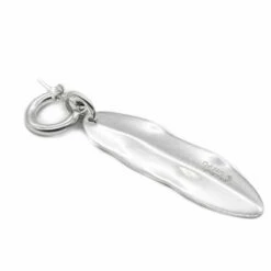 OAMC Silver Feather Earring In Silver -Hervia Shop hervia.com 23a28oab26 metoa014 feather earring col. 075 1689166733OAMC 23A28OAB26METOA014075 1