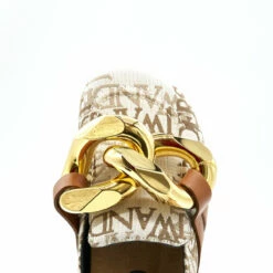 JW Anderson Jacquard Loafer Chain Mules In Beige -Hervia Shop hervia.com anm35504t.17050 loafers col. jaquard 102 beige chain gold 1681477158ANW35004T 4