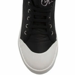 JW Anderson Lace-Up Duck Boots In Black 7 JW Anderson Lace-Up Duck Boots In Black -Hervia Shop hervia.com anw37020a 14081 999 high top sneakers black 1629450333 MG 0914