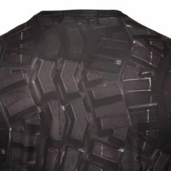 Comme Des Garçons BLACK Unisex T-Shirt In Black -Hervia Shop hervia.com comme des gar ons black 1i t102 052 unisex t shirt 1 black 1652177195DSC06277