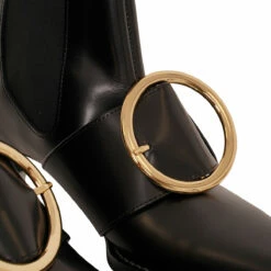 Comme Des Garcons Comme Des Garçons Oversized-Buckle Ankle Boots In Black/gold -Hervia Shop hervia.com comme des gar ons gi k101 s22 oversized buckle ankle boots 1648735689DSC02822