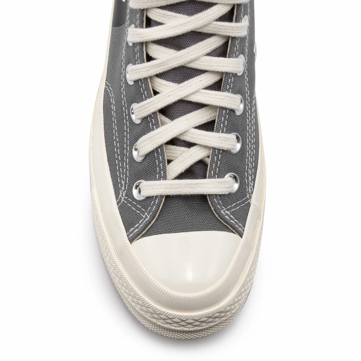 Comme Des Garçons PLAY K121 Converse Chuck Taylor Low Sneakers Grey In Grey 4 Comme Des Garçons PLAY K121 Converse Chuck Taylor Low Sneakers Grey In Grey - Image 4