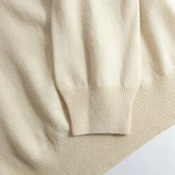 Comme Des Garçons PLAY N064 White Heart V-Neck Jumper Off White In White -Hervia Shop hervia.com comme des gar ons play n064 white heart v neck jumper off white 160649157313029.6