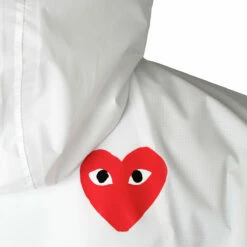 Comme Des Garçons PLAY Zip Jacket In White -Hervia Shop hervia.com comme des gar ons play p1 j501 051 1 jacket col 3 white zip jacket 16437340582.3