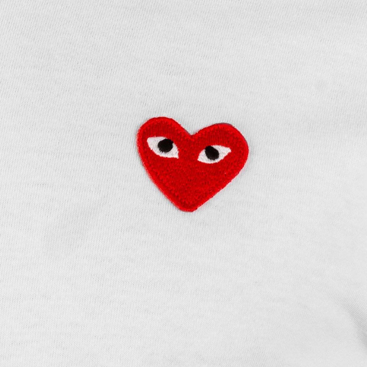 Comme Des Garçons PLAY T118 Long Sleeved Red Heart T-Shirt White In White 2 Comme Des Garçons PLAY T118 Long Sleeved Red Heart T-Shirt White In White - Image 2