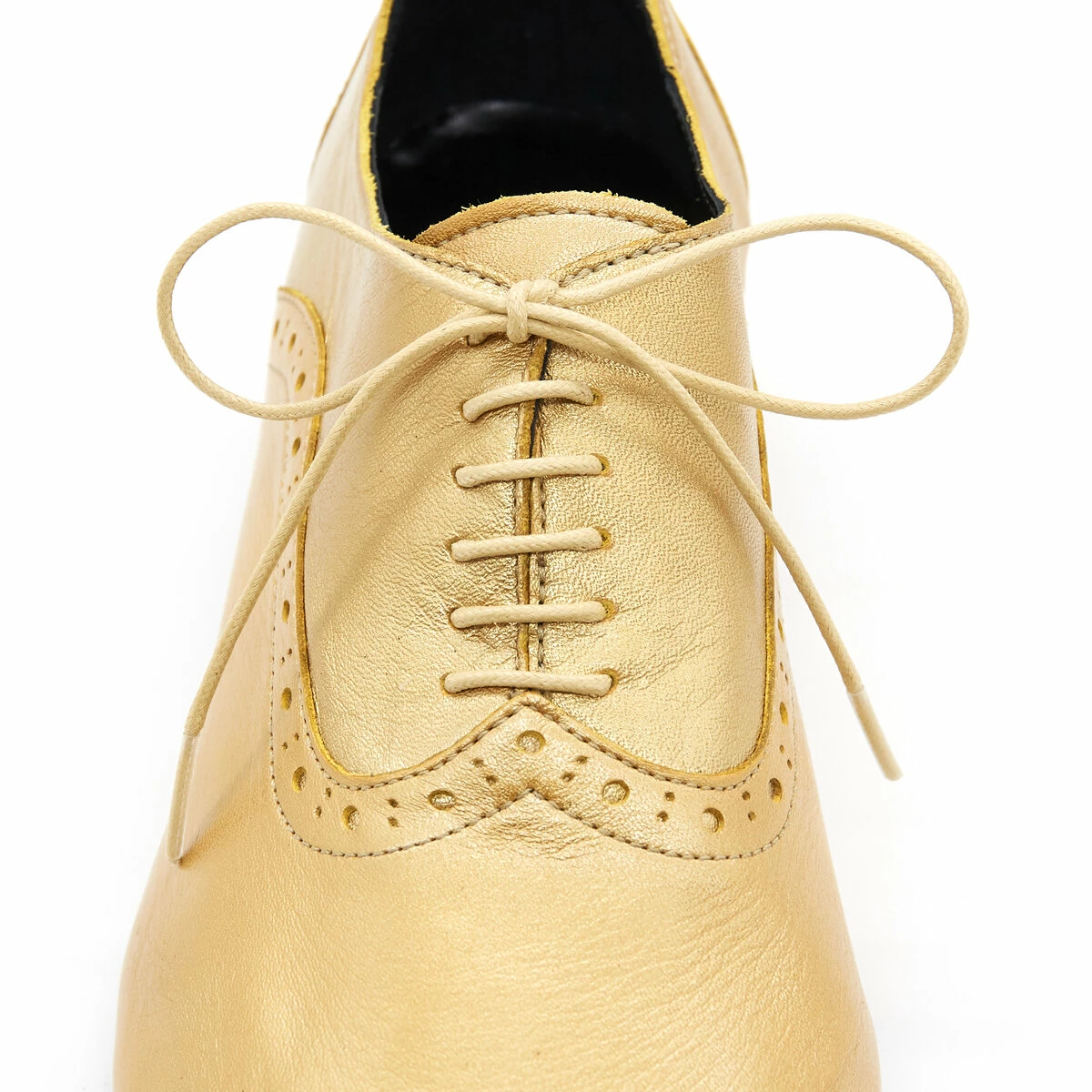 Comme Des Garcons Comme Des Garçons Pointed Lace-Up Brogues In Gold 3 Comme Des Garcons Comme Des Garçons Pointed Lace-Up Brogues In Gold - Image 3