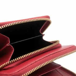 Comme Des Garçons Wallet SA2100OP Wallet With Outside Pocket In Red -Hervia Shop hervia.com comme des gar ons wallet sa2100op wallet with outside pocket 1669367844wallet detailing