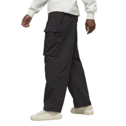 Y-3 Cargo Nylon Pants In Black -Hervia Shop hervia.com h63050 cr nyl pants black 1673255083H63050 Sid Model eCom