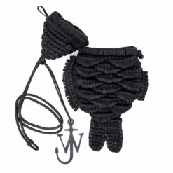JW Anderson Knitted Fish Bag In Black -Hervia Shop hervia.com hb0528 fa0275 the fish bag col. black 1681831907HB0528 FA0275 999 3