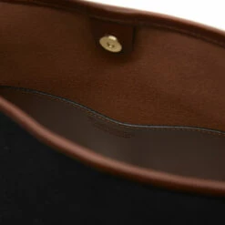 JW Anderson Canvas Bucket Chain Handle Bag In Navy -Hervia Shop hervia.com hb0580 the jwa corner bucket col. dark navy 1696860414HB0580 FA0327 898 4