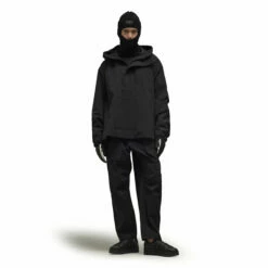Y-3 Gore Tex Tracksuit Bottoms In Black 10 Y-3 Gore Tex Tracksuit Bottoms In Black -Hervia Shop hervia.com il2049 gtx hs pant col. black 1692017027IL2049 6 APPAREL On Model Walking View white