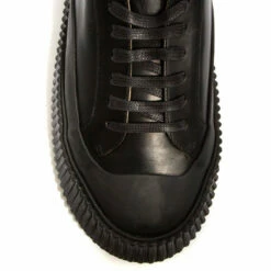 Jil Sander Leather Low Sneakers In Black -Hervia Shop hervia.com ji32535a 14020 sneaker 001 black 1634659562image 677.2
