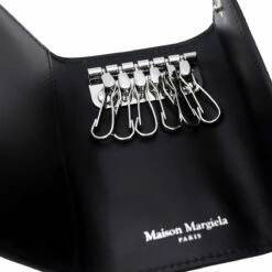 Maison Margiela Key Holder In Black -Hervia Shop hervia.com maison margiela key holder 1657810425black key ring4