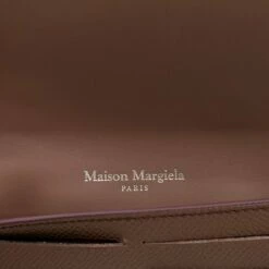 Maison Margiela Leather Card Case In Mauve -Hervia Shop hervia.com maison margiela leather card case 1664877575wGntfvhg