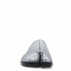 Maison Margiela Cracked Leather Moccasin Shoe In Silver 7 Maison Margiela Cracked Leather Moccasin Shoe In Silver -Hervia Shop hervia.com maison margiela moccasin shoe 1657889821IMG 3373