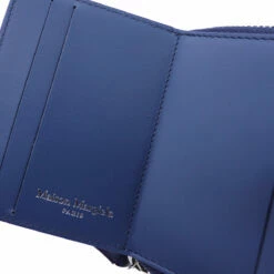 Maison Margiela Grain Leather Zipped Wallet In Denim -Hervia Shop hervia.com maison margiela sa3ui0006 p4745 t6099 wallets denim 1650983322SA3UI0006 4