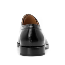 Maison Margiela Tabi Oxford Shoes In Black -Hervia Shop hervia.com s34wq0021 ps679 t8013 lace ups black 159707725820902.1