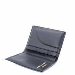 Comme Des Garçons Wallet SA0641ER Arecalf Embossed Wallet In Black -Hervia Shop hervia.com sa0641er wallet embossed roots col. black 1648546709SA0641ER 3