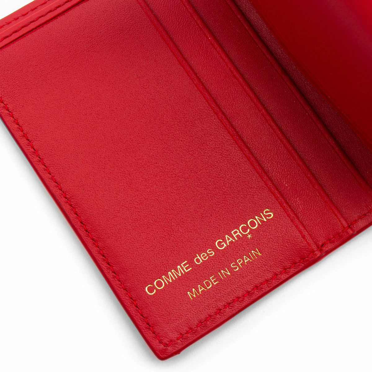 Comme Des Garçons Wallet SA0641PD Polka Dots Printed Wallet Red In Red 3 Comme Des Garçons Wallet SA0641PD Polka Dots Printed Wallet Red In Red - Image 3