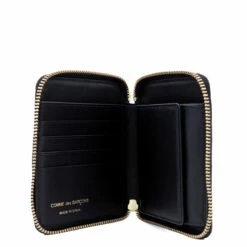 Comme Des Garçons Wallet SA2100EF Leather Wallet In Black -Hervia Shop hervia.com sa2100ef wallet embossed forest col. black 1648552002SA2100EF B 3