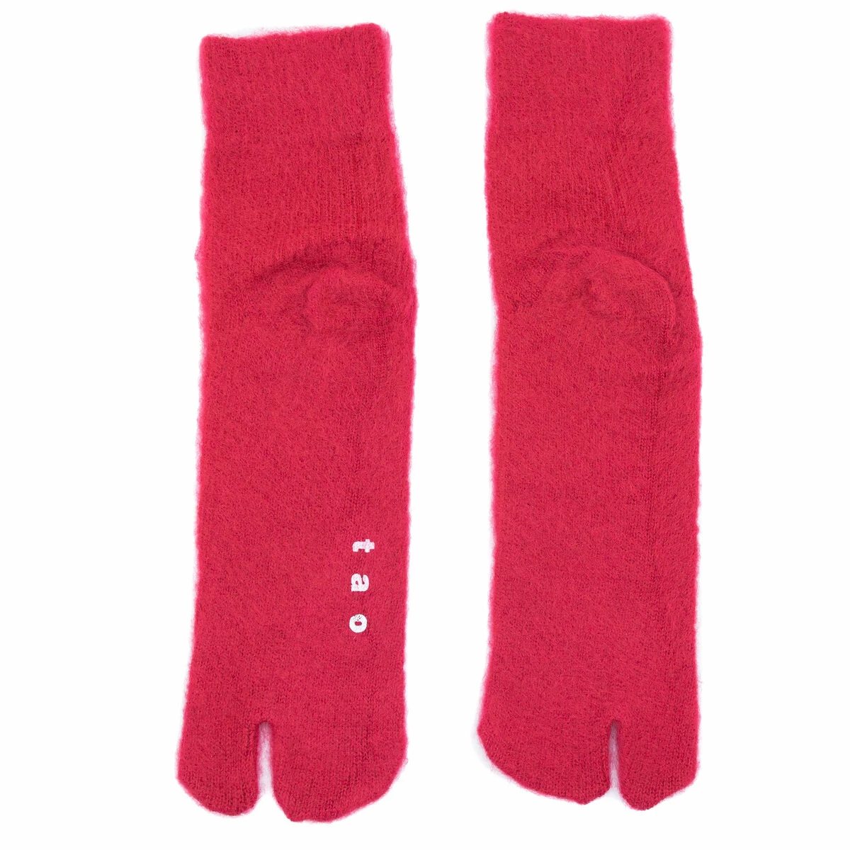 COMME DES GARÇONS TAO Tabi Socks In Red 1 COMME DES GARÇONS TAO Tabi Socks In Red