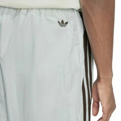 Adidas X Wales Bonner Track Suit Tracksuit Bottoms In White 10 Adidas X Wales Bonner Track Suit Tracksuit Bottoms In White -Hervia Shop hervia.com wb nylon tp col. blutin 1699286266IT9784 8 APPAREL On Model Detail View 1 white