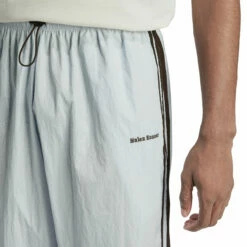 Adidas X Wales Bonner Track Suit Tracksuit Bottoms In White 11 Adidas X Wales Bonner Track Suit Tracksuit Bottoms In White -Hervia Shop hervia.com wb nylon tp col. blutin 1699286268IT9784 9 APPAREL On Model Detail View 2 white