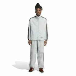 Adidas X Wales Bonner Statement Nylon Track Top In White 11 Adidas X Wales Bonner Statement Nylon Track Top In White -Hervia Shop hervia.com wb nylon tt col. blutin 1699286106IT9783 8 APPAREL On Model Standard Outfit View white