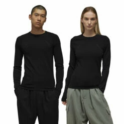Y-3 Graphic Long Sleeve T-Shirt In Black -Hervia Shop hervia.com y 3 ij9783 knit top col. black 1691580005IJ9783 9 APPAREL On Model Standard Unisex Pair Shot white