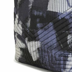 Y-3 Classic Print Logo Tote Bag In Multi -Hervia Shop hervia.com y 3 ij9906 y 3 aop tote col. nobprp tecprp 1690551613IJ9906 6 HARDWARE Photography Detail View 2 white