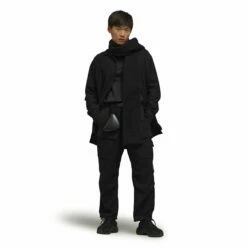Y-3 Wool Flannel Shirt In Black 10 Y-3 Wool Flannel Shirt In Black -Hervia Shop hervia.com y 3 ip5562 flannel shirt col. black wool flannel shirt 1692035443IP5562 7 APPAREL On Model Walking View white