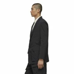 Y-3 Oversized Nylon Blazer In Black -Hervia Shop hervia.com y 3 oversized nylon blazer 1690552273H63047 5 APPAREL On Model Side View white