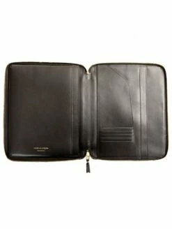 Comme Des Garçons Wallet SA0203 IPad Cover Black In Black -Hervia Shop httpswww.hervia.comimagesproductszoom1351850574 90139600